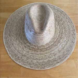 Lack of color Palma hat